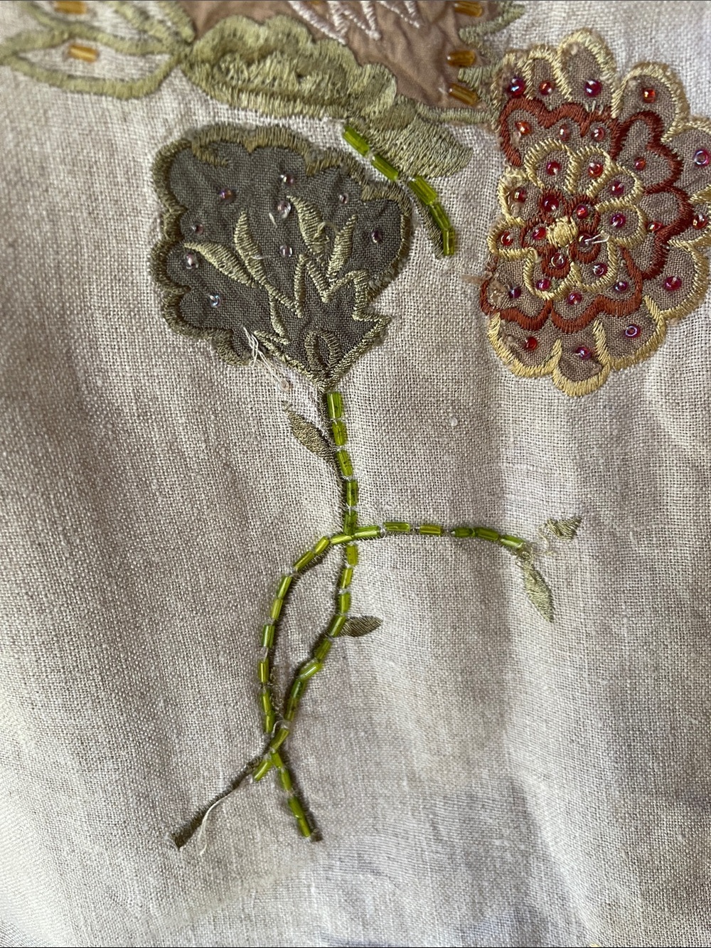 Beautiful tan embroidered 100% linen shirt - Picture 11 of 12